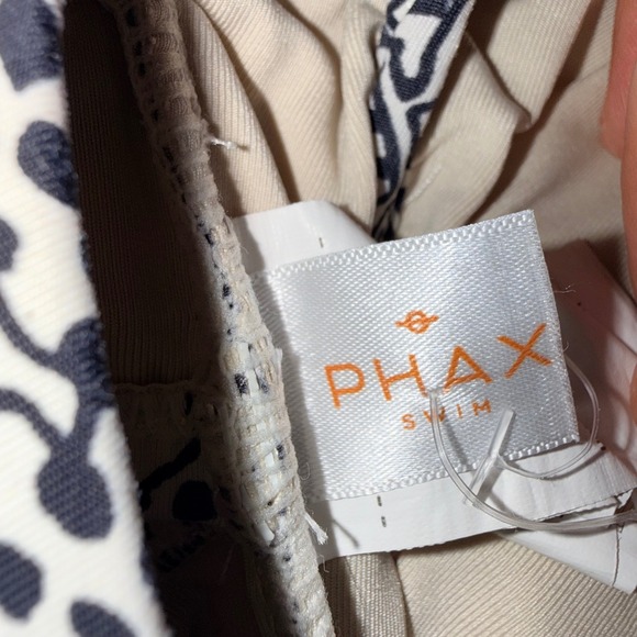 Phax White Black Floral Dot One Piece Swimsuit Womens Medium - Picture 5 of 5